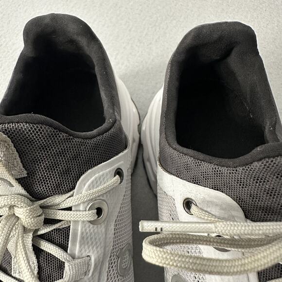 On Cloud Sneakers Womens Size 10 Gray Athletic Running Nurse Comfort - Picture 12 of 14
